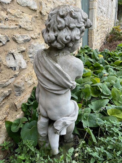 Statue en pierre ancienne 