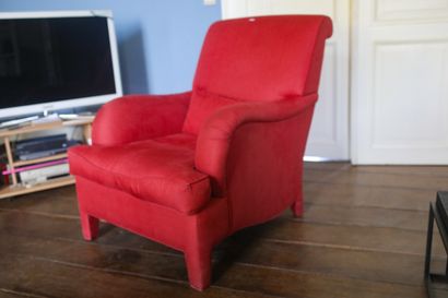 Paire de fauteuils modernes, joli ton rouge-rosé,...