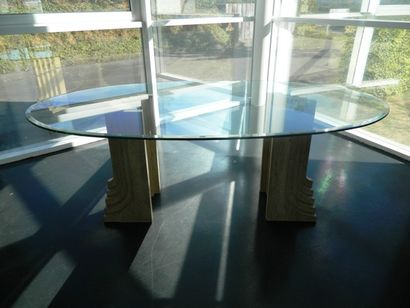 Grande table ovale Design, circa 1980, piètement...