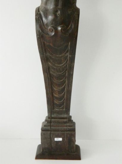 Atlante gainé en console, XVIIe, bois sculpté...