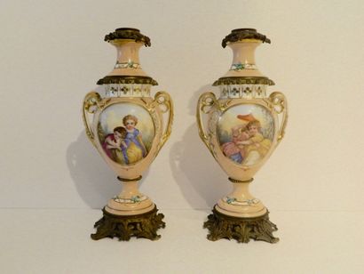 BRUXELLES
Paire de lampes d'époque Napoléon...