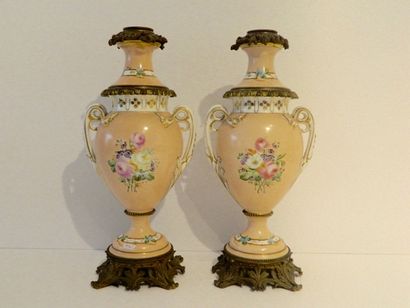 BRUXELLES
Paire de lampes d'époque Napoléon...