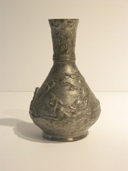 PERRON Charles (fin XIXe - début XXe)
Soliflore...