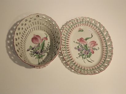 LUNEVILLE
Corbeille et plateau ajourés ornés...