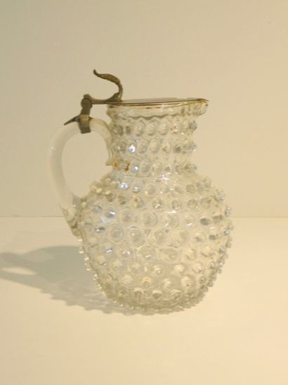 CHÊNÉE
Carafe couverte à picots, XVIIIe,...