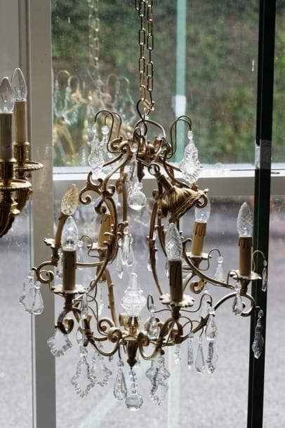 Lustre-cage à pampilles à six lumières et...