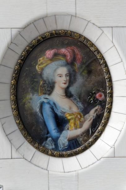 Ensemble de quatre miniatures ovales (Marie-Antoinette,...