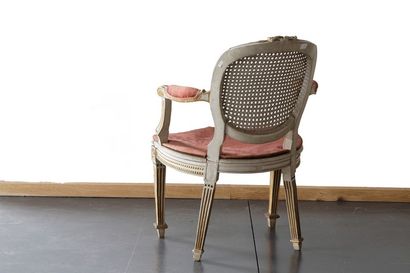 Fauteuil en cabriolet d'époque Louis XVI,...