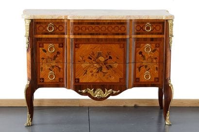 Commode à ressaut de style Transition ouvrant...