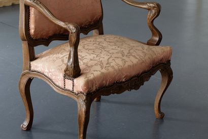 Paire de marquises de style Louis XV, XXe,...