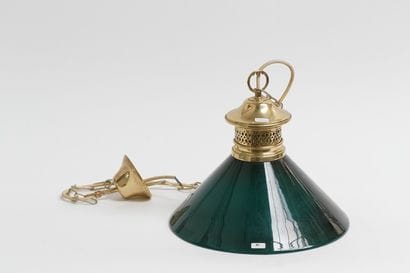 Suspension de style ancien, XXe, verre vert...