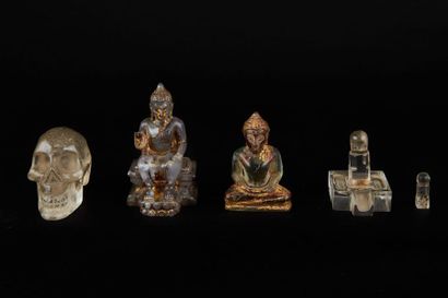 Lot d’objets en quartz et verre, comprenant...