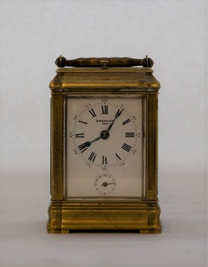 Petite pendulette de voyage à grande et petite...