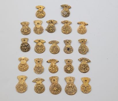 Twenty-two medium-sized English watch co...