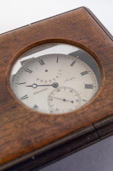 
‘Montre pour malle poste’, signée ‘Breguet...