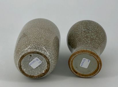 Lot comprising two celadon crackle porcelain...