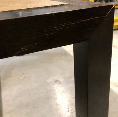 Paire de grandes tables carrées en chêne...