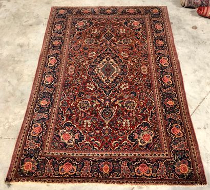Tapis Keshan 
Chaîne et trame coton velours...