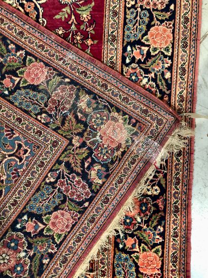 Tapis Keshan 
Chaîne et trame coton velours...