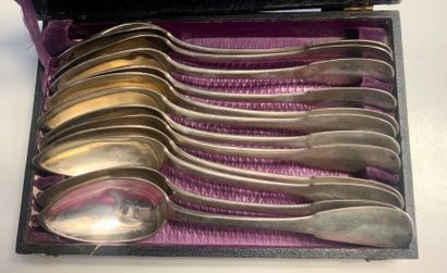 Ménagère de 12 couverts (12 grandes cuillers...