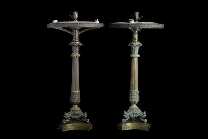 Paire de lampes tripodes à une lumière en...