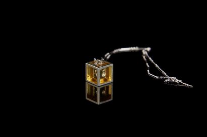 Ensemble en or 750/°°° composé d’un pendentif...