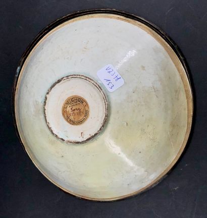 Coupe en porcelaine de type Qingbai, à décor...