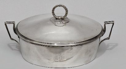 Légumier rond et son couvercle en argent...