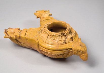 Lampe à huile en marbre jaune de Sienne sculpté,...
