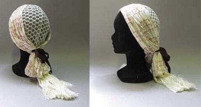Mary QUANT, circa 1970
TURBAN frangé au dos...
