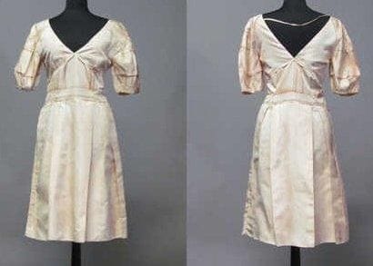PRADA
ROBE en reps de soie imprimé rose pâle...