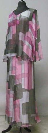 Anonyme, circa 1975
ROBE longue en mousseline...