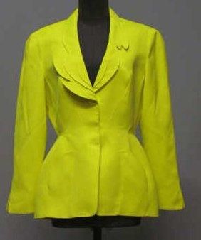 Thierry MUGLER
VESTE cintrée en sergé polyester...