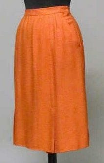 HERMES Paris
JUPE droite à panneaux en viscose...
