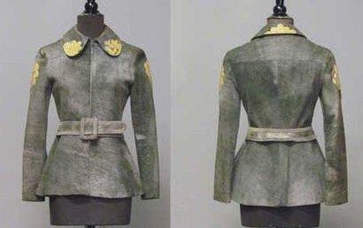 Jean MUIR, circa 1972/73
VESTE cintrée en...