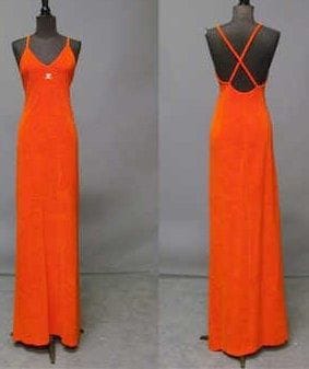 COURREGES
Hyperbole, circa 1970 ROBE longue...