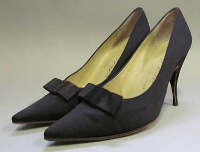 HERMES Bottier, circa 1955/60
PAIRE d'ESCARPINS...