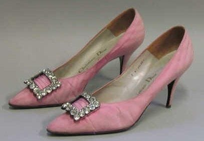 Christian DIOR par Roger VIVIER, circa 1960
Paire...