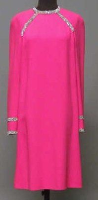 ANONYME
ROBE trapèze en crêpe de laine rose...