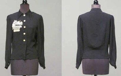 Jeanne LANVIN, circa 1940
BLOUSE légèrement...