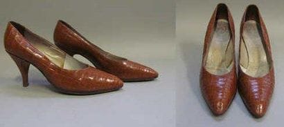 PERUGIA
Boutique, circa 1955/60 PAIRE d'ESCARPINS...