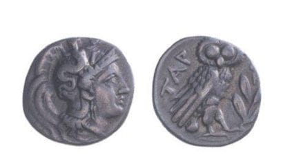 IDEM-. Drachme (3,22 g) à la tête d'Athéna...