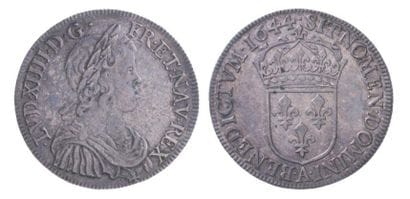 IDEM-. Demi-écu à la mèche courte, 1644 Paris....