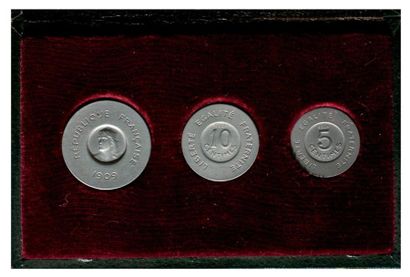IDEM-. Ecrin «Monnaie d'Aluminium» des 3...