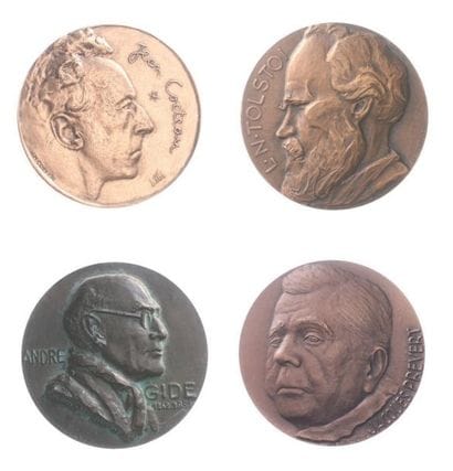 MEDAILLES, Ecrivains: sept frappes de bronze...