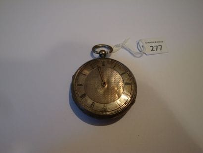 Montre à verge en argent signée 