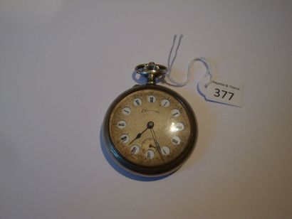 Montre en argent à 24 heures par système...