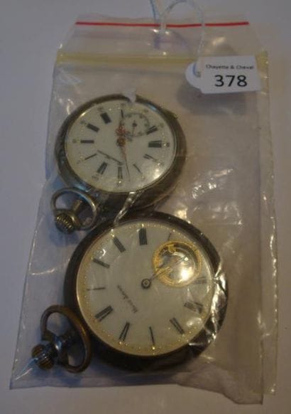 Montre à cylindre en argentan signée 