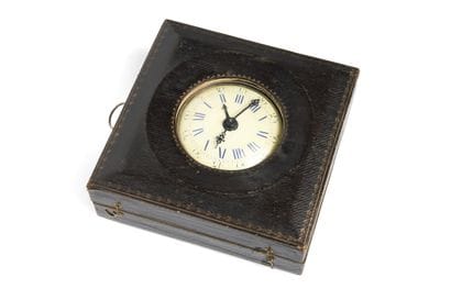 MONTRE de Carrosse à sonnerie et à réveil...