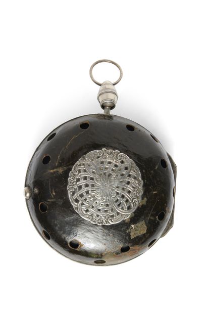 MONTRE de Carrosse à sonnerie et à réveil...